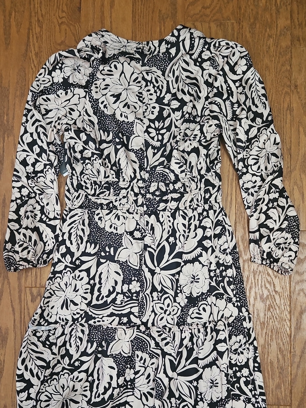 NWT Julia Jordan Black & White Floral Tiered Maxi Dress - Size 8 - Picture 10 of 10
